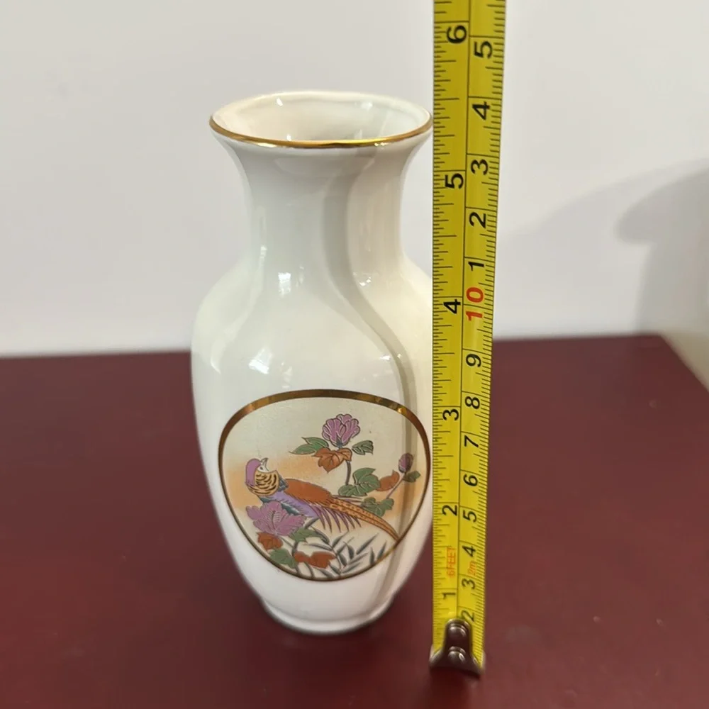 Vintage Fine China made in Japan Pheasant and flowers bud vase